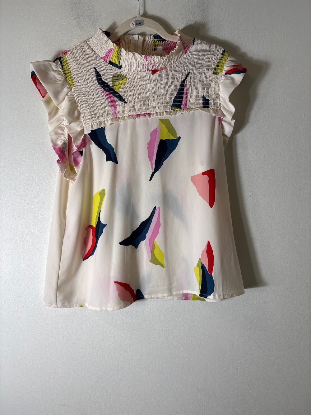 THML Multi Color Flutter Sleeve Sleeveless Top Sz M